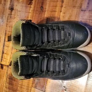 Air Jordan 10 Venom Green & Black